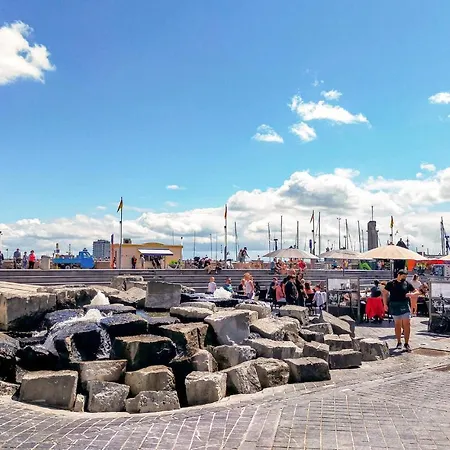 Apartment Awesome In With Outdoor Swimming Pool, Wifi And 2 Bedrooms Ostend