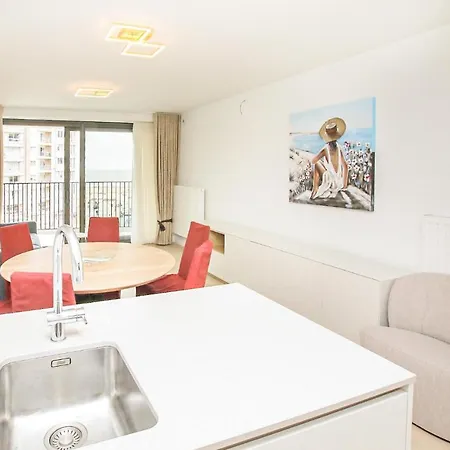 Awesome In With Outdoor Swimming Pool, Wifi And 2 Bedrooms Ostend